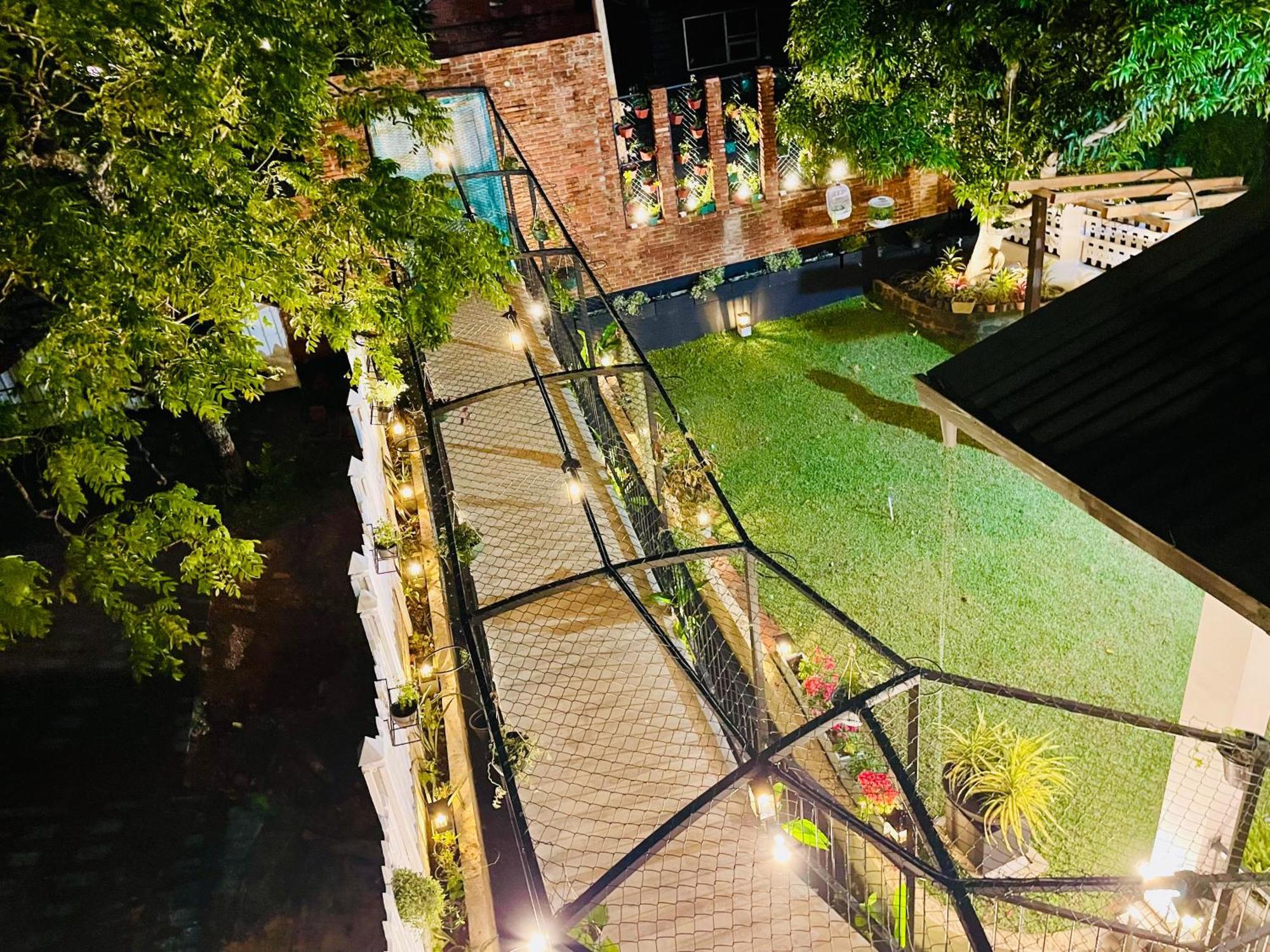 Ayur Ayur White Sail Villa Dalupotha Buitenkant foto
