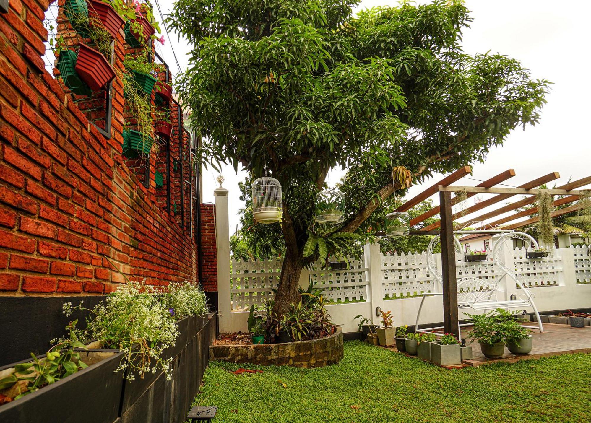 Ayur Ayur White Sail Villa Dalupotha Buitenkant foto
