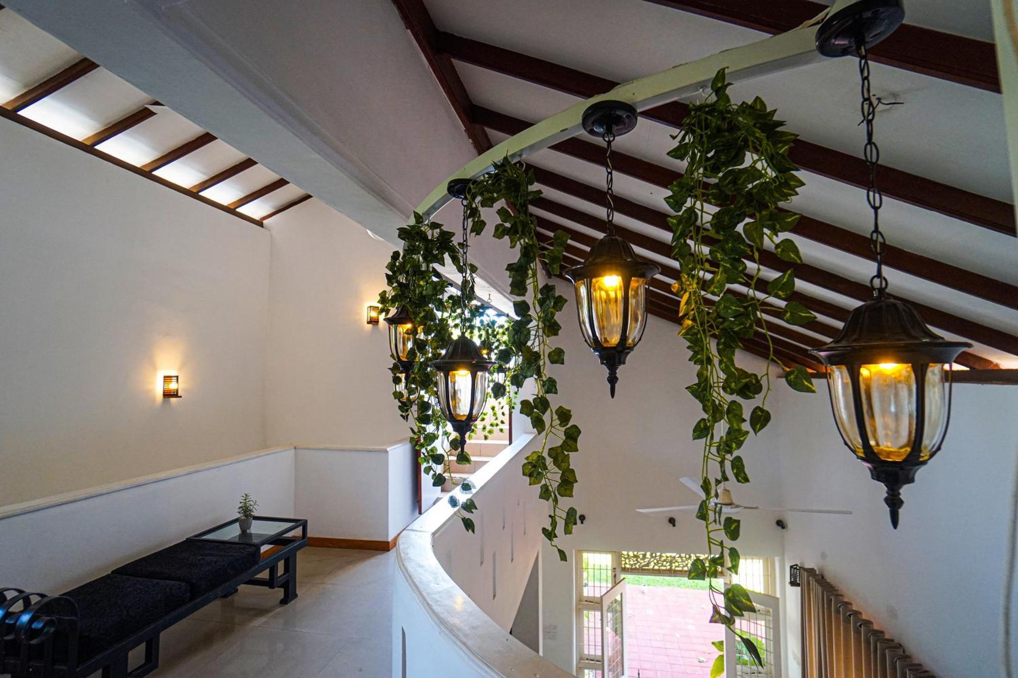 Ayur Ayur White Sail Villa Dalupotha Buitenkant foto